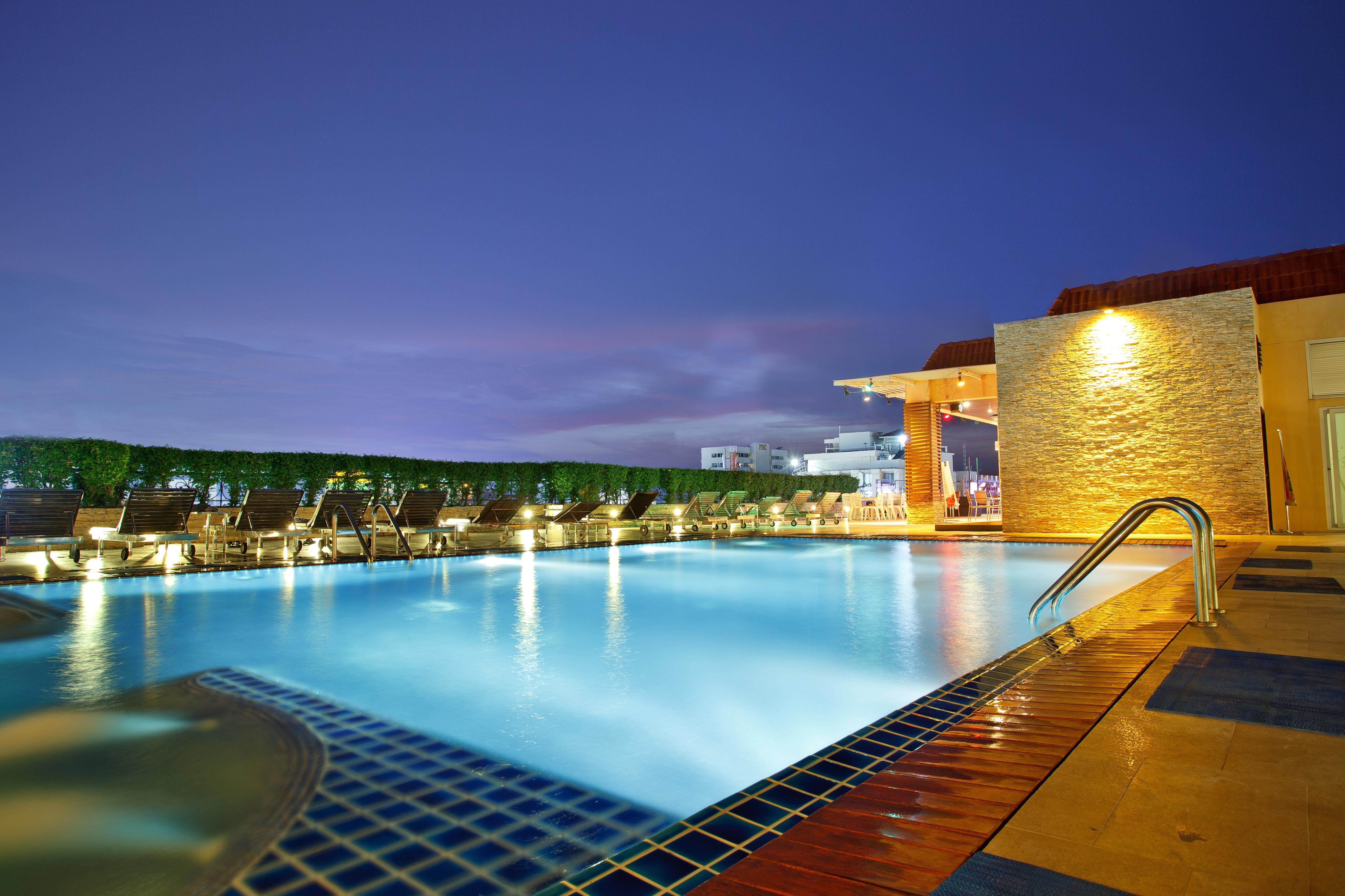 Intimate Hotel Pattaya - Sha Extra Plus Kültér fotó
