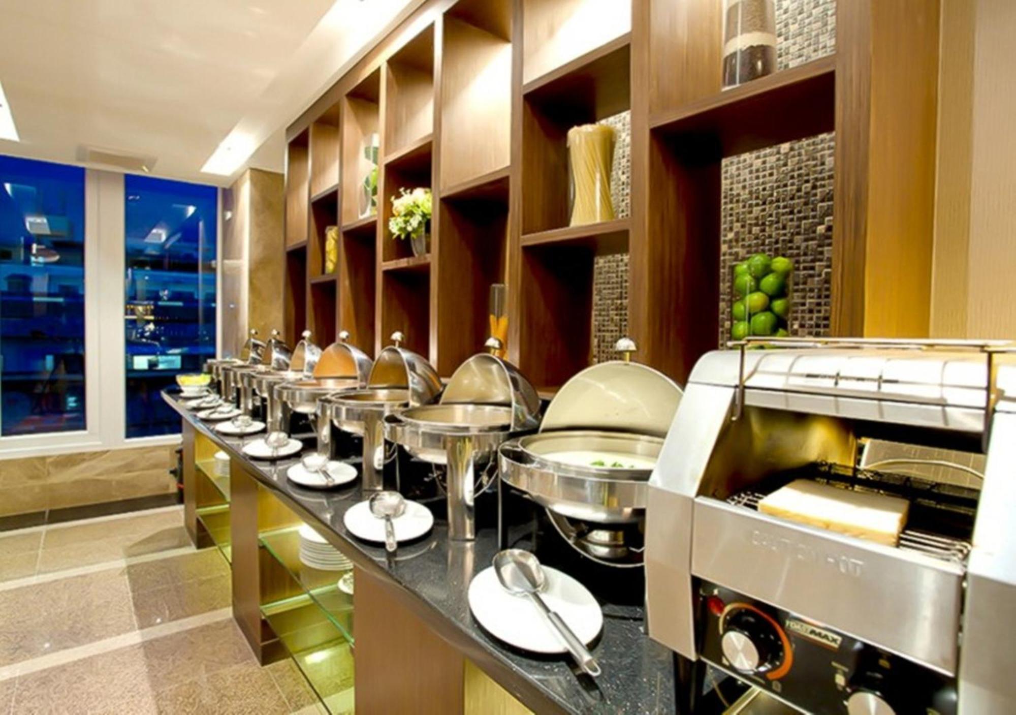 Intimate Hotel Pattaya - Sha Extra Plus Kültér fotó