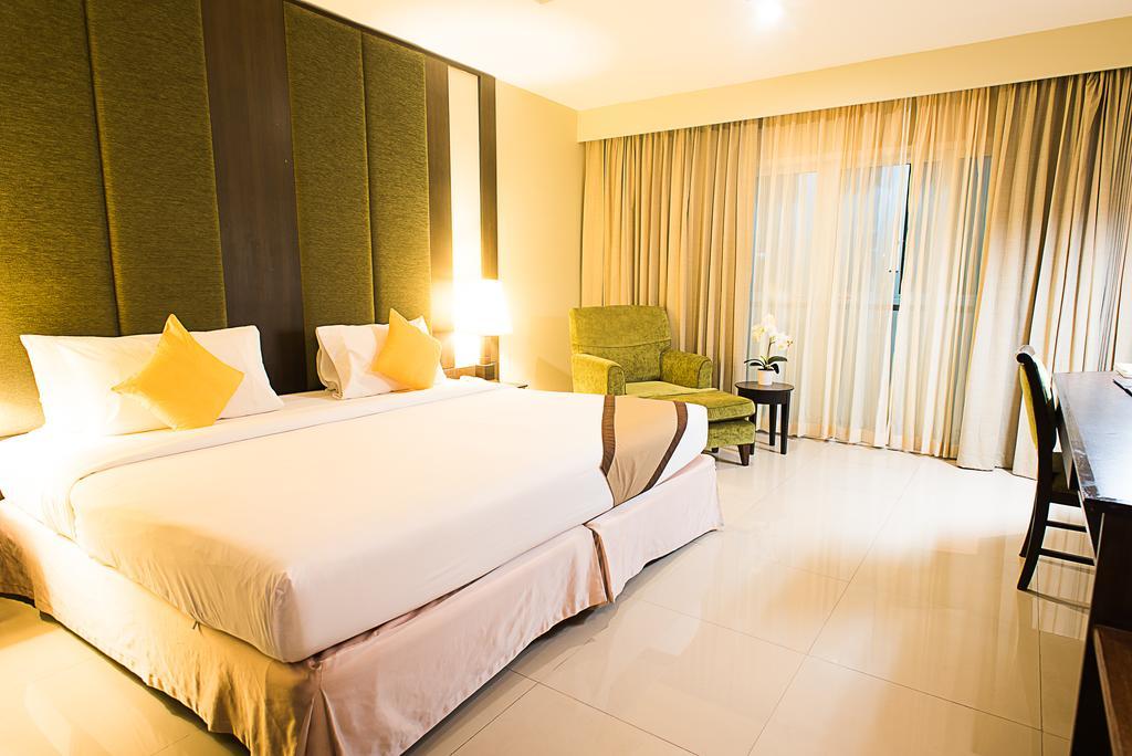 Intimate Hotel Pattaya - Sha Extra Plus Kültér fotó